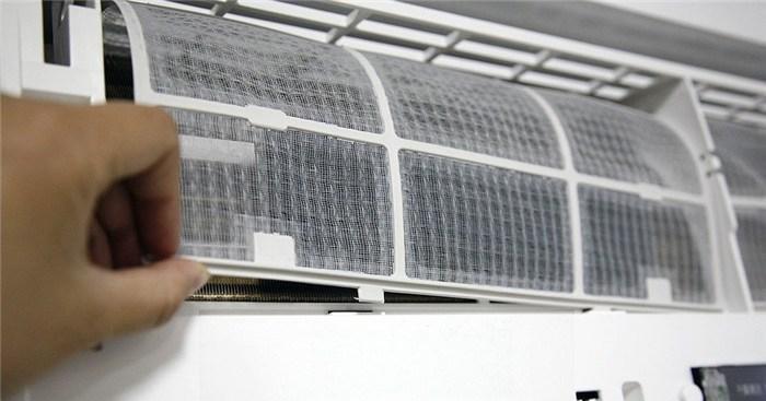 如何进行格力空调的深度清洗（简单操作）