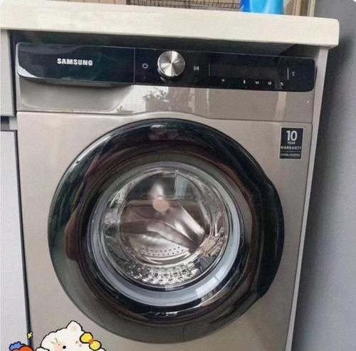 快速除冰，高效节能（以科学方法快速除去冰箱结冰）