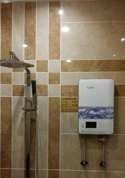 木兰热水器插头的拆卸步骤是什么？
