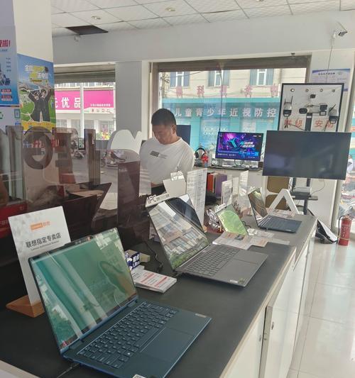 容城电脑配件店的具体位置？